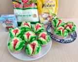 Foto langkah ke 6 dari resep Bolu Kukus Semangka.