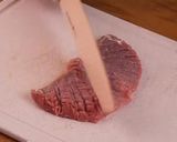 Foto langkah ke 2 dari resep Steak Daging Sapi.