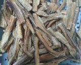 Gambar langkah 1 resipi Dry Fish Azay.