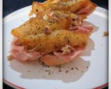 Foto del paso 5 de la receta: Brusquetta de mortadela y pera 🍐🍐🍐