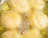 A picture of step 2 of Akara (kosai).