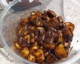Foto langkah ke 1 dari resep Roti Keong Vla Pisang Coklat.
