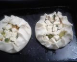 Foto del paso 2 de la receta: "Canastitas de zapallitos con tapas de tarta"
