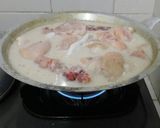 Foto langkah ke 5 dari resep Resep ayam goreng suharti asli enak.