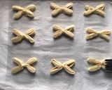 Foto del paso 3 de la receta: Palmeritas Mariposa avainilladas