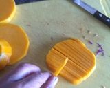Foto del paso 1 de la receta: Tortilla de zapallo, cebolla y ají