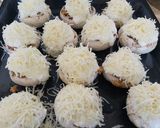 Töltött gombafejek recept fázis 3 fotója
