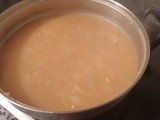 Salchichas con cebolla