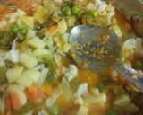 A picture of step 4 of Vegetables Gravy.