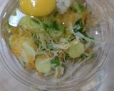 Foto langkah ke 4 dari resep Omelete sayur simple.