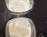 Foto langkah ke 3 dari resep Es Teh Bunga Telang Susu.