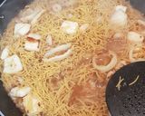 Foto del paso 7 de la receta: Fideuá de pescado (sencilla)