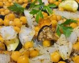 Foto del paso 7 de la receta Asado meloso de calabaza, berenjena y calabacín con garbanzos crujientes