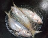 Foto langkah ke 4 dari resep Asam Padeh Ikan Kembung.