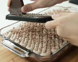 Foto langkah ke 7 dari resep Chocolate Milk Bath Cake Devina Hermawan.