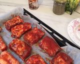 Sült oldalas burgonyával és párolt zöldségekkel recept fázis 1 fotója
