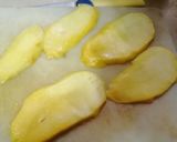 A picture of step 2 of Mango cheese rolls.