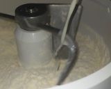 Foto langkah ke 2 dari resep Roti Coklat.