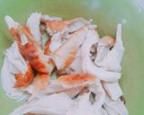 Hình bước làm 2 của món Gỏi gà xé phay (món chay)