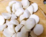 Hình bước làm 1 của món Canh khoai môn