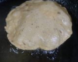 A picture of step 2 of Masala poori.