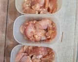 Foto langkah ke 1 dari resep Ayam Goreng Bawang.