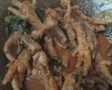 Foto langkah ke 3 dari resep Ceker Ayam Rica-Rica Kemangi.