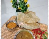 A picture of step 3 of Halwa Pori.