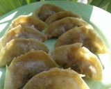 Foto langkah ke 4 dari resep 21. Pan Fried Vegetable Dumpling/ dumpling isi sayuran ekonomis.