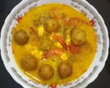 Foto langkah ke 6 dari resep Udang Kentang Kuah Kuning.