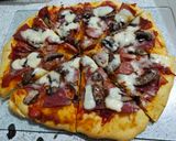 Foto langkah ke 9 dari resep Home made Pizza.