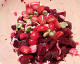 Foto del paso 5 de la receta: Ensalada de remolacha y cebolleta fresca