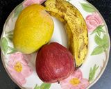 A picture of step 1 of Mango 🥭 Banana 🍌 Apple 🍎 Smoothie.