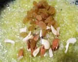 A picture of step 5 of Papaya Halwa.