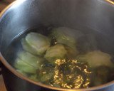 Foto del paso 3 de la receta: Puré frío de troncos de brécol y aceite de cacahuetes