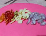 Foto langkah ke 2 dari resep Kerang madura saus tiram.