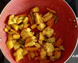 A picture of step 2 of Mix Veg Kadai.
