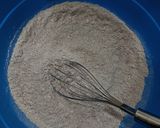 Foto langkah ke 1 dari resep Brownies Kukus Tanpa Telur (no mixer).