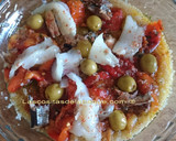 Foto del paso 1 de la receta: Ensalada de quinoa bacalao ahumado y pimientos asados