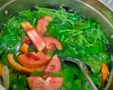Foto langkah ke 3 dari resep Sayur Bening Bayam Wortel.