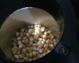 Foto del paso 1 de la receta: Palomitas con chiles en escabeche