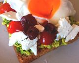 Φωτογραφία βήματος 5 της συνταγής Avocado toast το ελληνικό!
