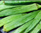 A picture of step 1 of Stuffed Masaledar Bhindi.