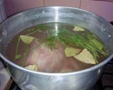 Foto del paso 5 de la receta: Sopa tailandesa picante de pollo y champiñones