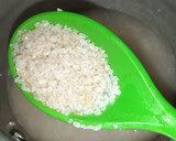 A picture of step 2 of Barely Dates porridge (for Sehri).