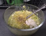 Foto del paso 2 de la receta: Tortilla de brócoli y queso