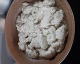 A picture of step 2 of White malai biryani.