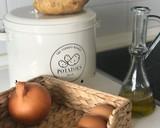 Foto del paso 1 de la receta: Tortilla de patatas sin aceite con espuma de clara de huevo