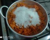 गाजरचा हलवा (gajar halwa recipe in marathi) रेसिपी स्टेप 2 फोटो