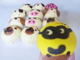 Bolu Kukus Karakter